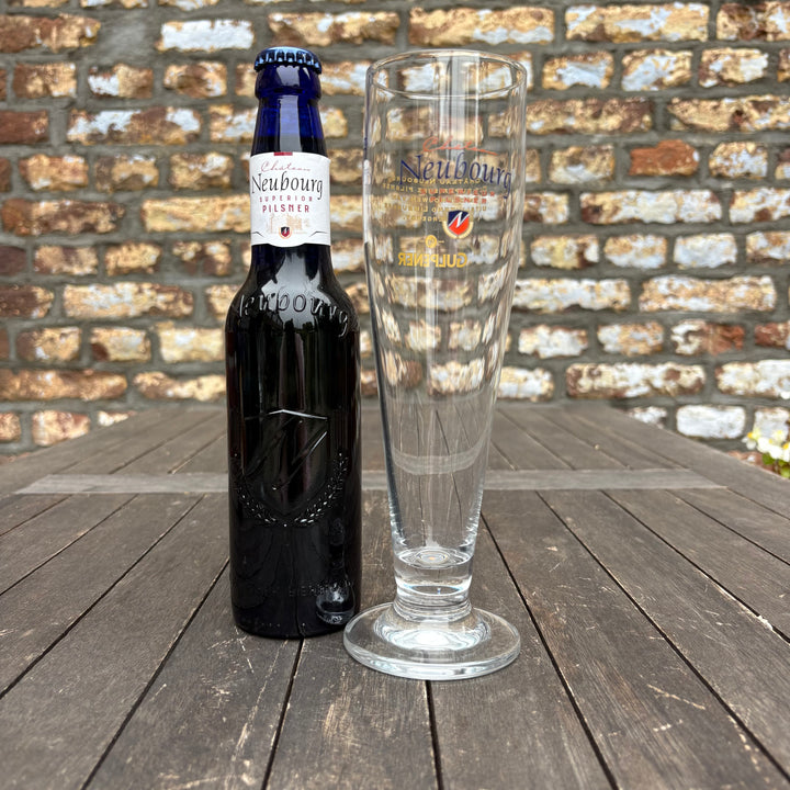 Château Neubourg Glas Op Voet - Per 6st. 30cl